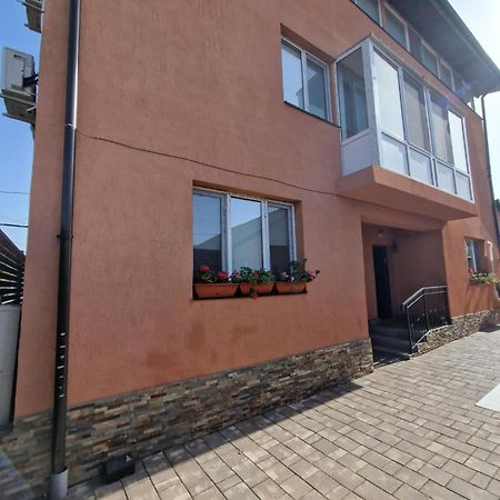 شقة Casa Darya-24H Check-In بوخارست المظهر الخارجي الصورة